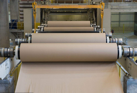 macchina ondulata 220gsm di fabbricazione di carta di 3200mm rotolo enorme