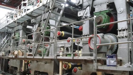 Riciclaggio del macchinario di fabbricazione di carta kraft di 2600mm 150KW