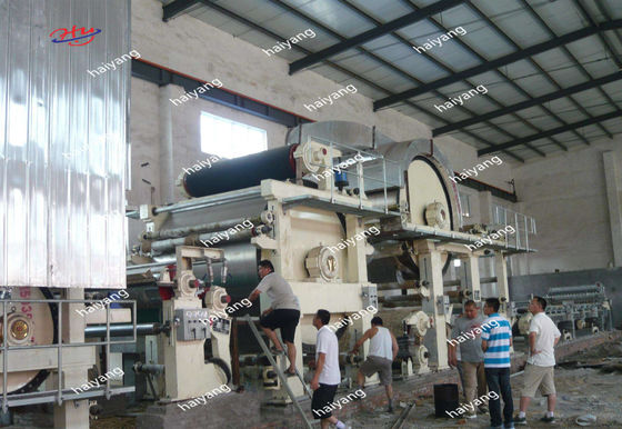la fodera di 2800mm Kraft ha ondulato la pasta di cellulosa dell'OEM della macchina di fabbricazione di carta