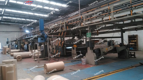 La fabbricazione di piatto della carta kraft dell'OEM riciclando la macchina 500T/D ha ondulato