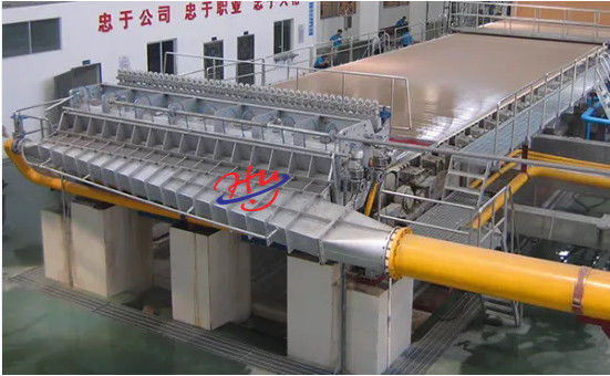 Macchina per la produzione di carta kraft a doppio strato ad alta resistenza 300 m/min per scatole ondulate